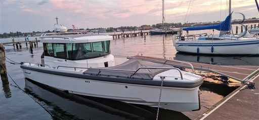 Motorboot Axopar 28 Ac Facefilft Mk2