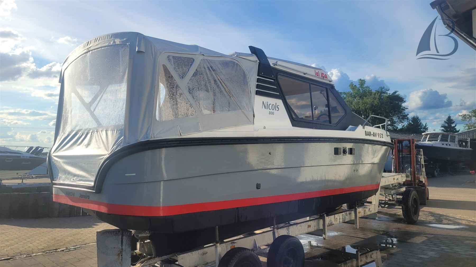 Motorboot Nicols 800