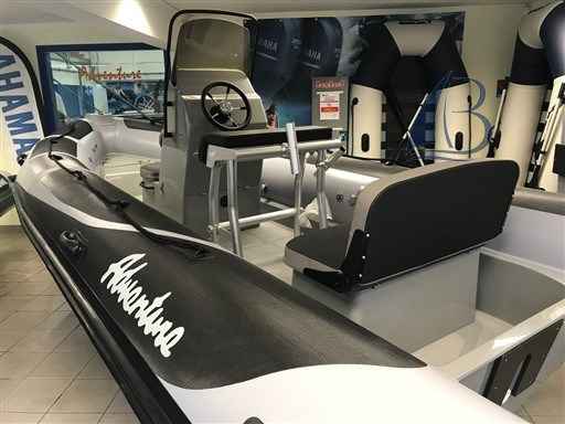 Motorboot Adventure Boats Vesta 585