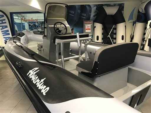 Motorboot Adventure Boats Vesta 585