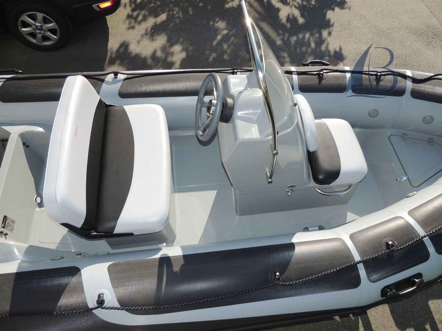 Motorboot Adventure Boats Vesta 450