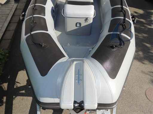 Motorboot Adventure Boats Vesta 450