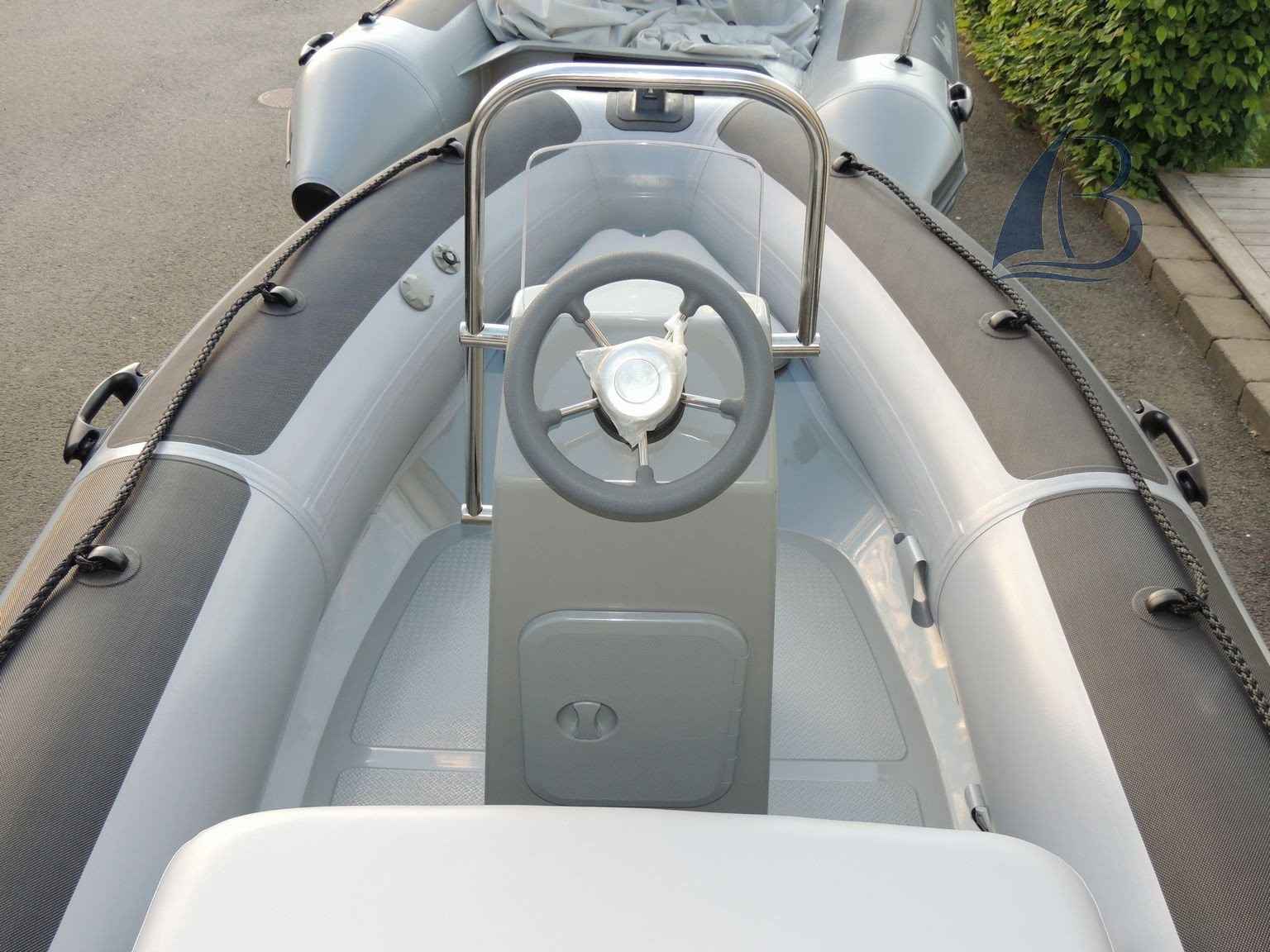 Motorboot Adventure Boats Adventure Vesta 380