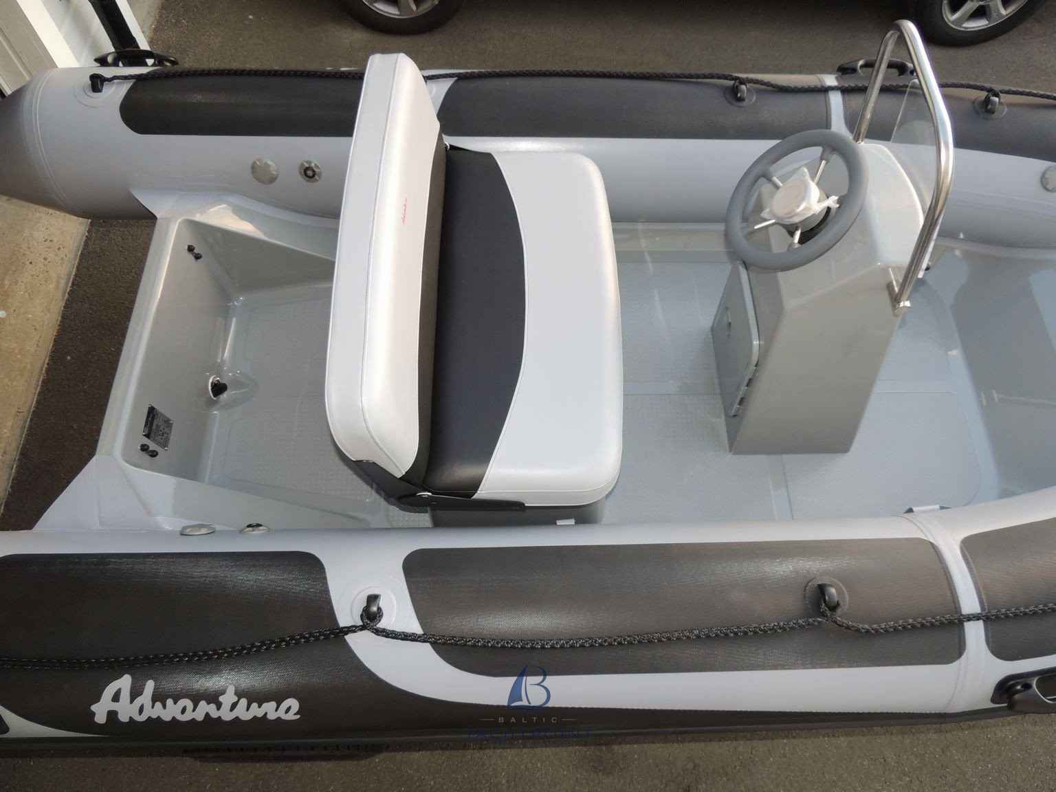Motorboot Adventure Boats Adventure Vesta 380