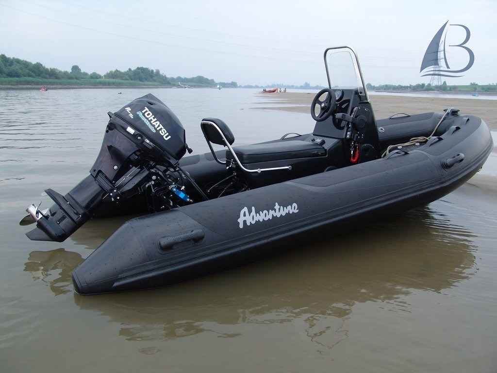 Motorboot Adventure Boats Vesta 380