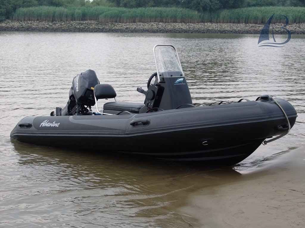 Motorboot Adventure Boats Vesta 380