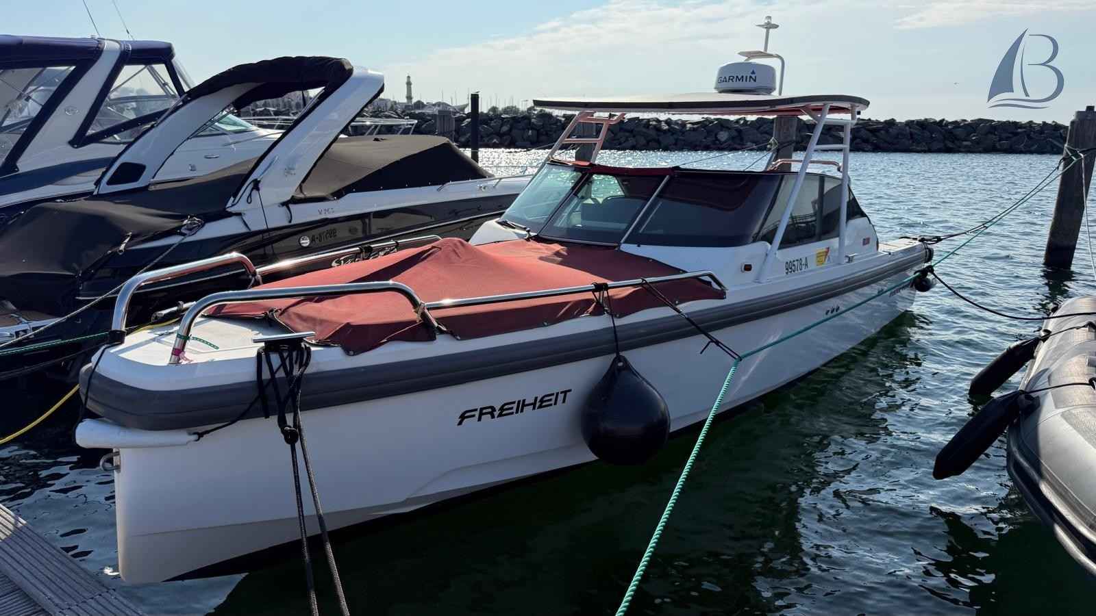 Motorboot Axopar 24 T-top 150h- Trailer