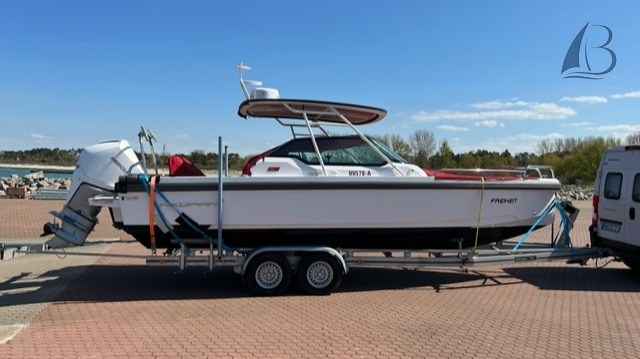 Motorboot Axopar 24 T-top 150h- Trailer