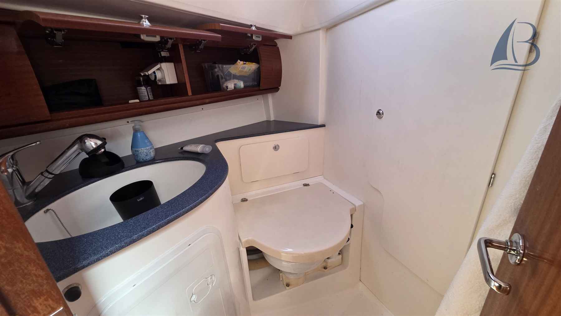 Motorboot Bavaria 36-2
