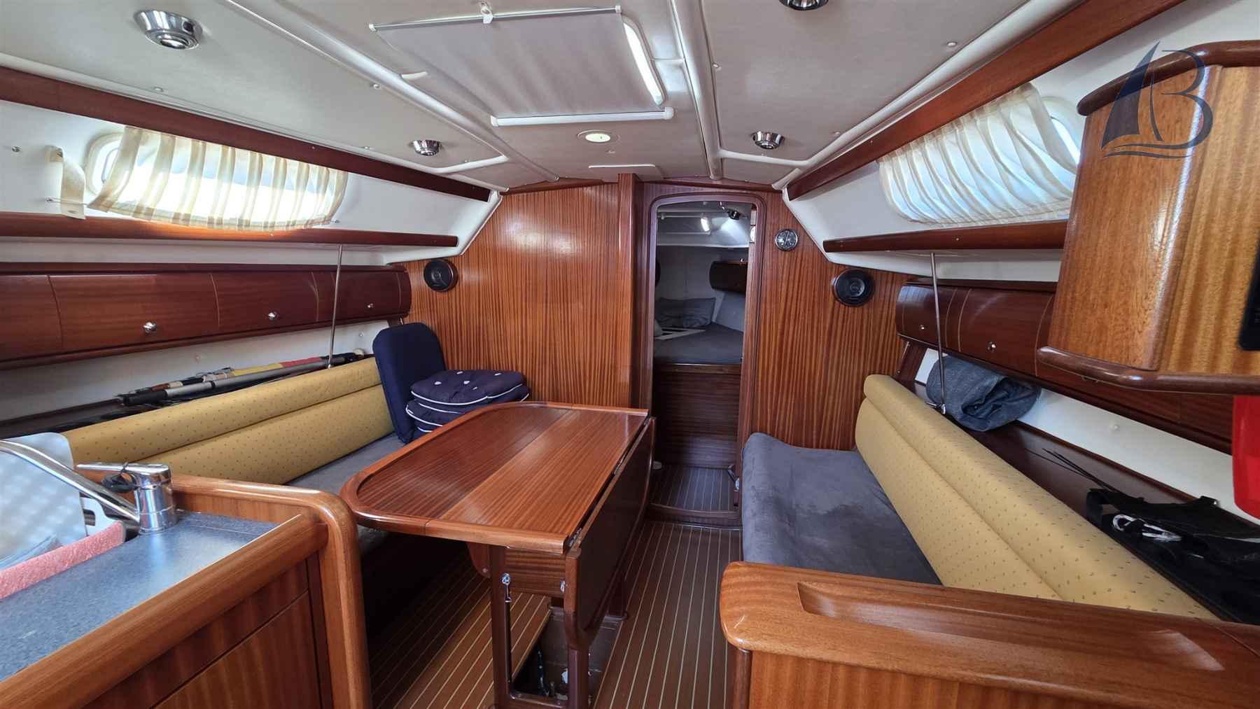 Motorboot Bavaria 36-2