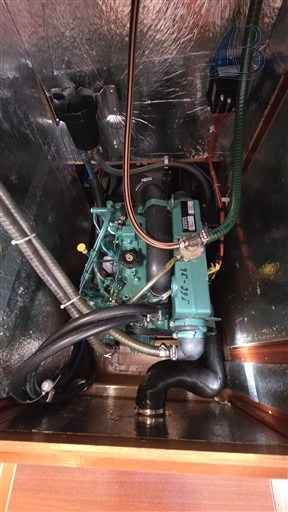 Motorboot Bavaria 36-2