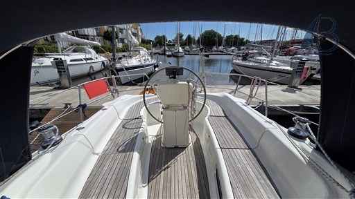 Motorboot Bavaria 36-2