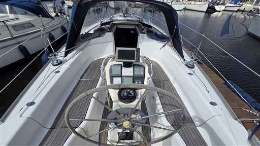 Motorboot Bavaria 36-2