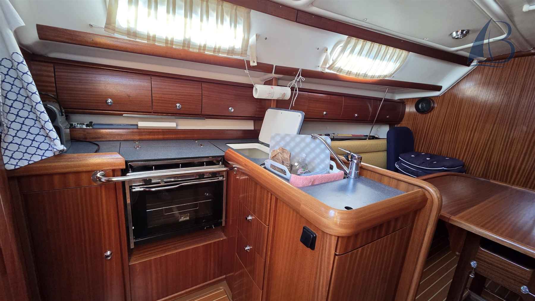 Motorboot Bavaria 36-2