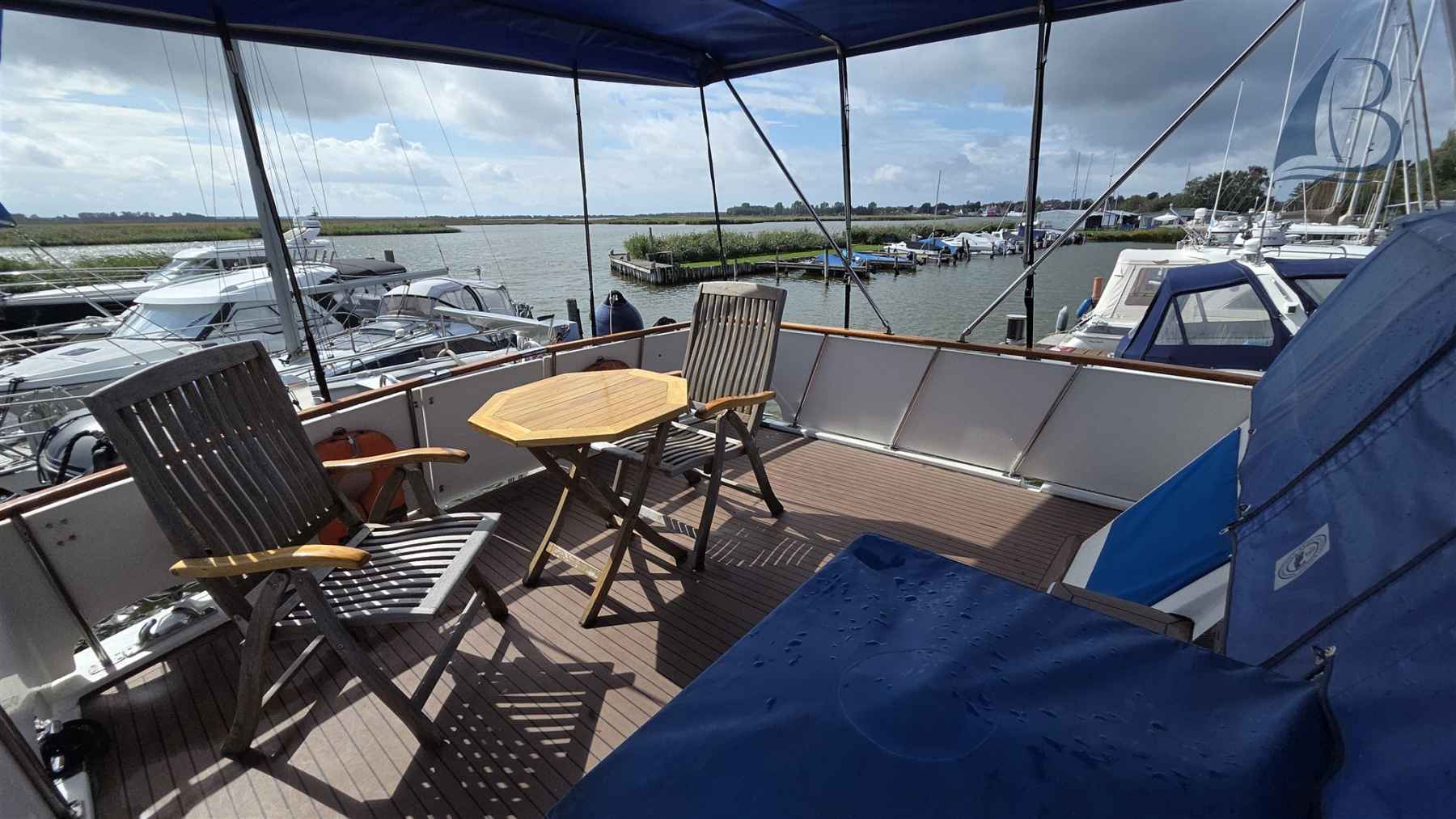 Motorboot Phuket Trawler 35