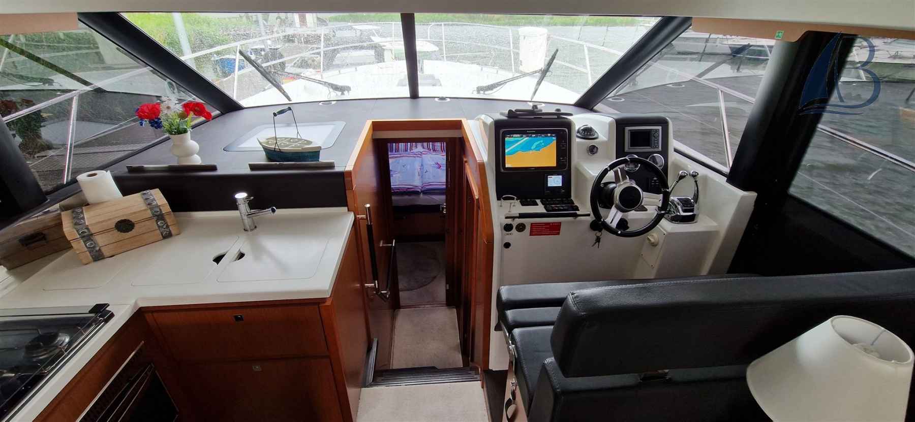Motorboot Jeanneau Velasco 43f
