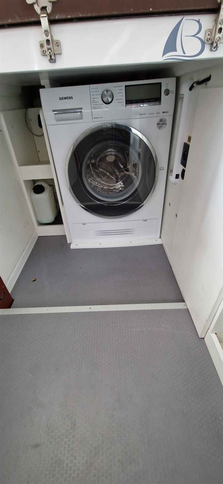 Motorboot Jeanneau Velasco 43f