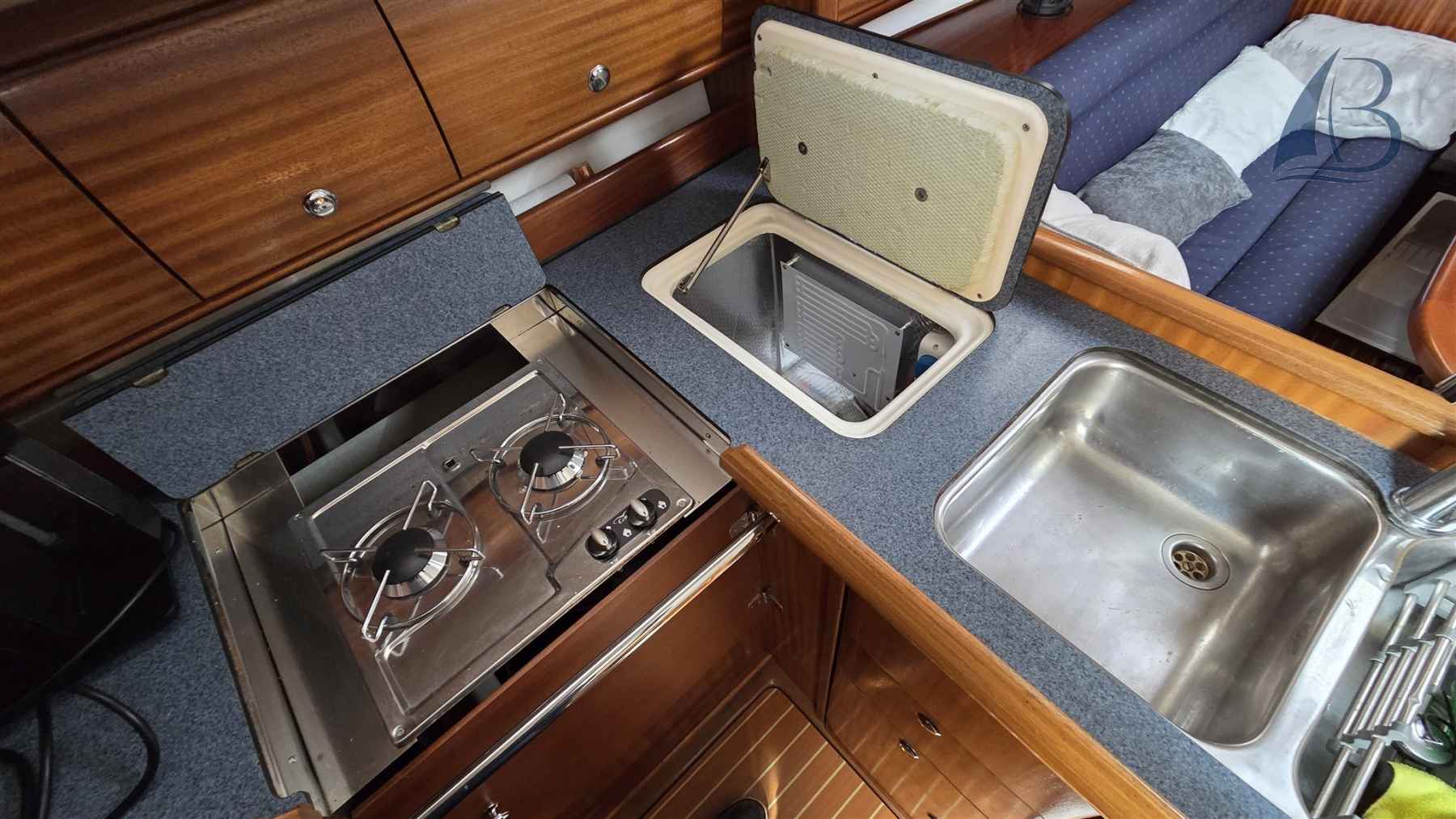 Motorboot Bavaria 36-2