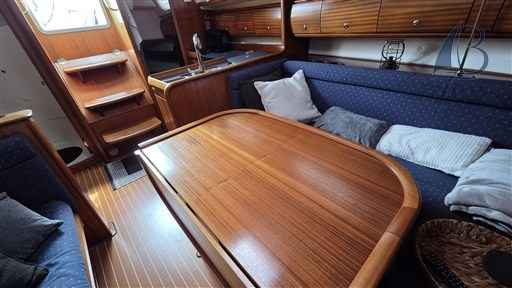 Motorboot Bavaria 36-2
