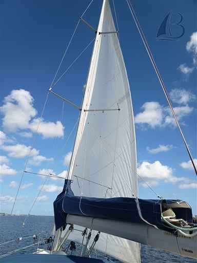 Motorboot Bavaria 36-2