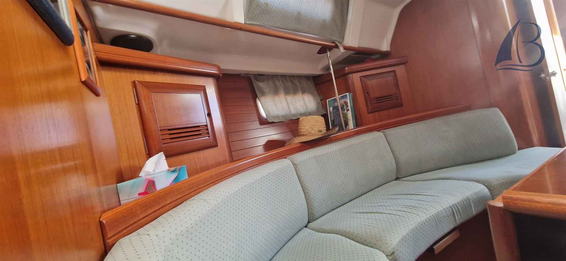 Motorboot Beneteau Oceanis 361 Lift Keel
