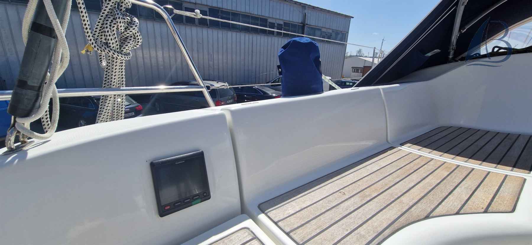 Motorboot Beneteau Oceanis 361 Lift Keel