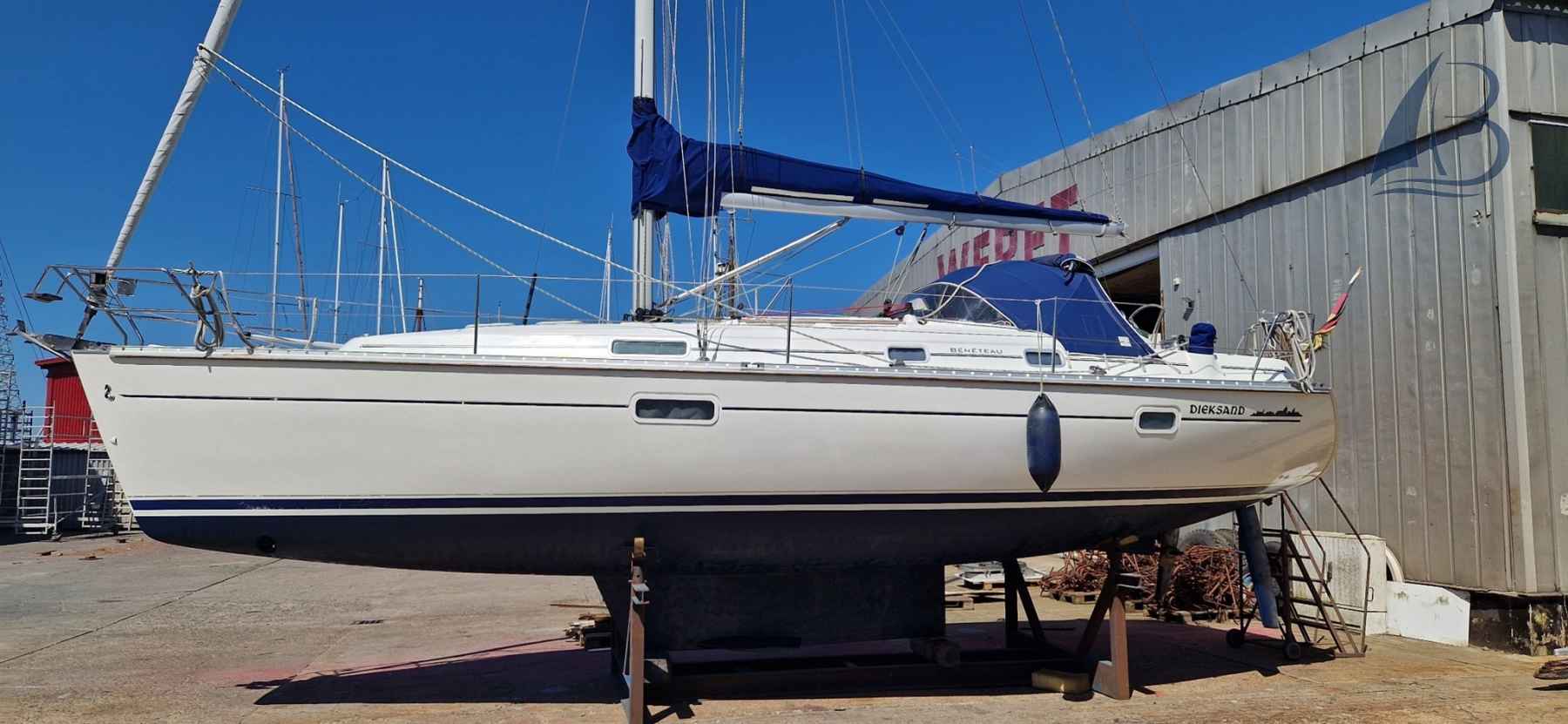 Motorboot Beneteau Oceanis 361 Lift Keel