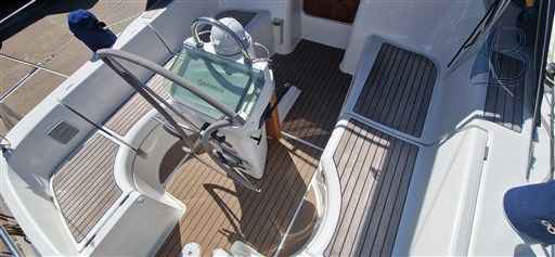 Motorboot Beneteau Oceanis 361 Lift Keel