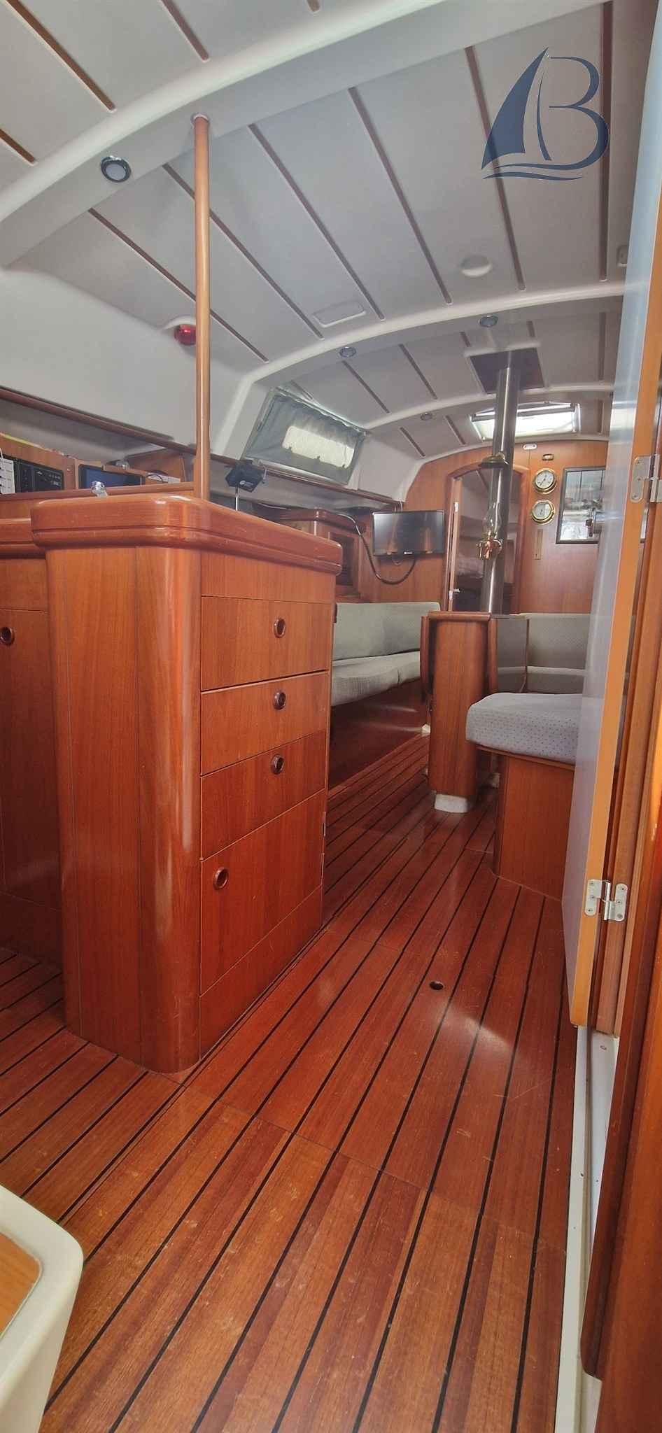 Motorboot Beneteau Oceanis 361 Lift Keel