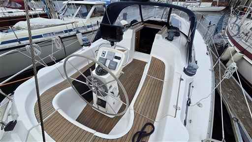 Motorboot Bavaria 36-2