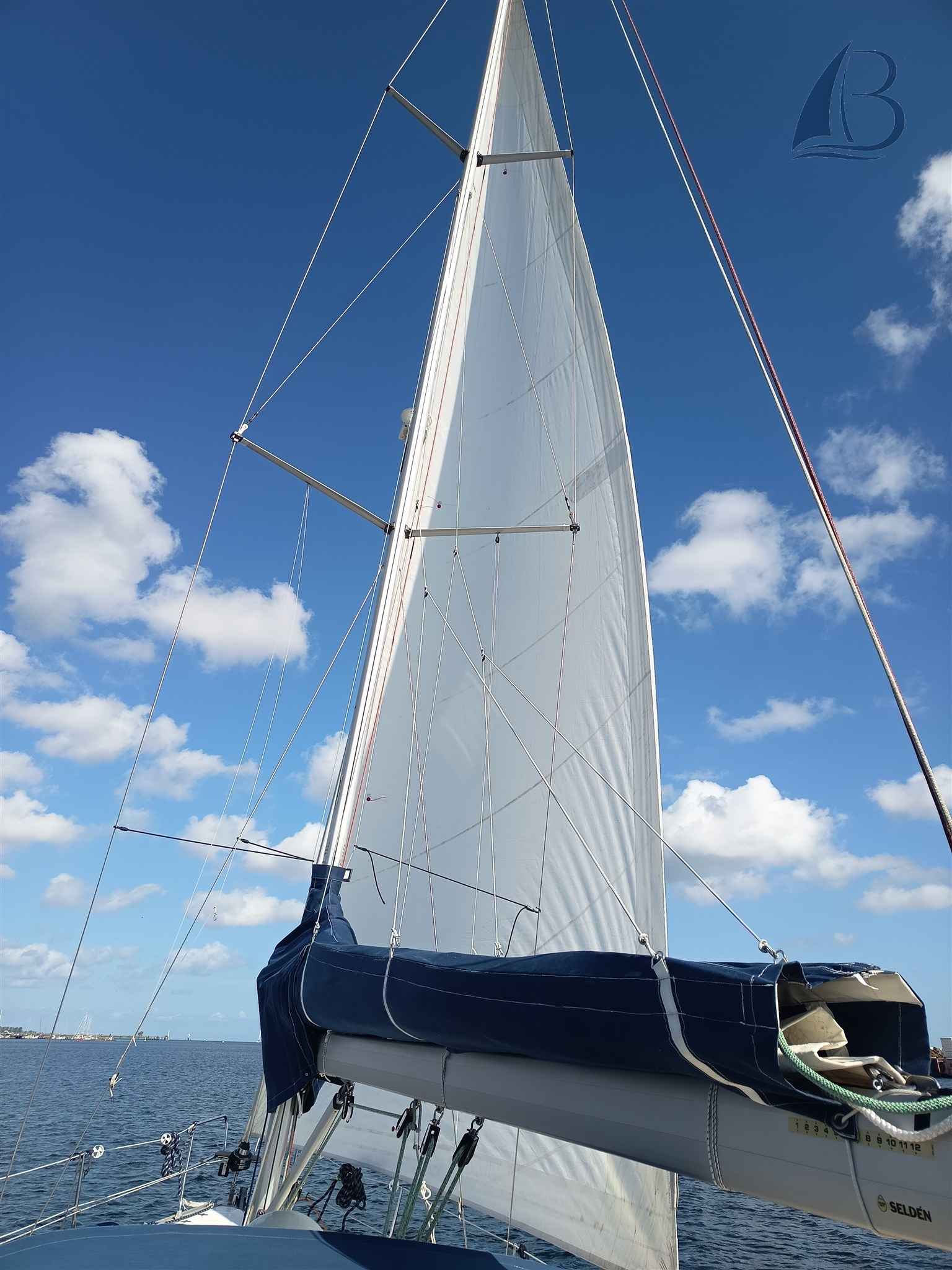 Motorboot Bavaria 36-2