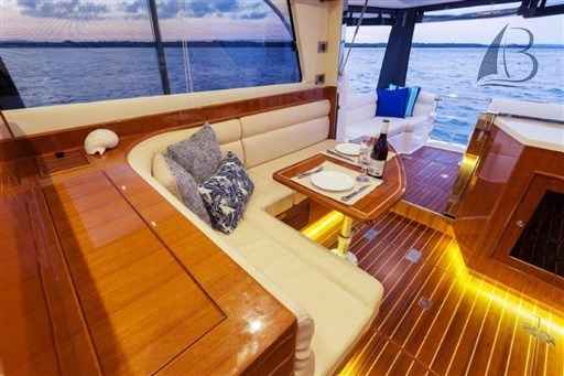 Motorboot Baltic Integrity 380 Sx