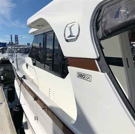 Motorboot Baltic Integrity 380 Sx