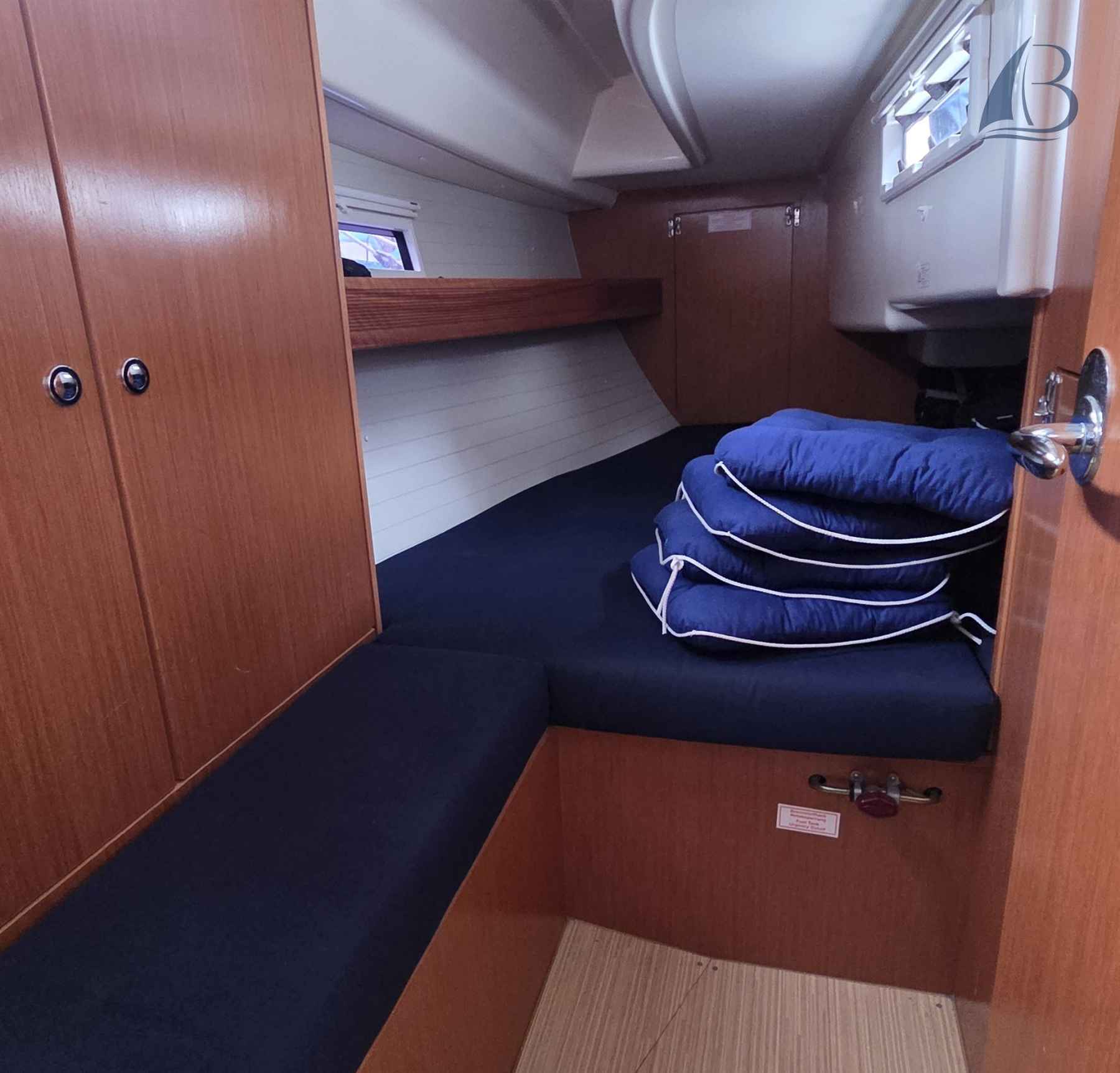 Motorboot Bavaria Cruiser 32 Short Keel
