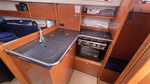 Motorboot Bavaria Cruiser 32 Short Keel