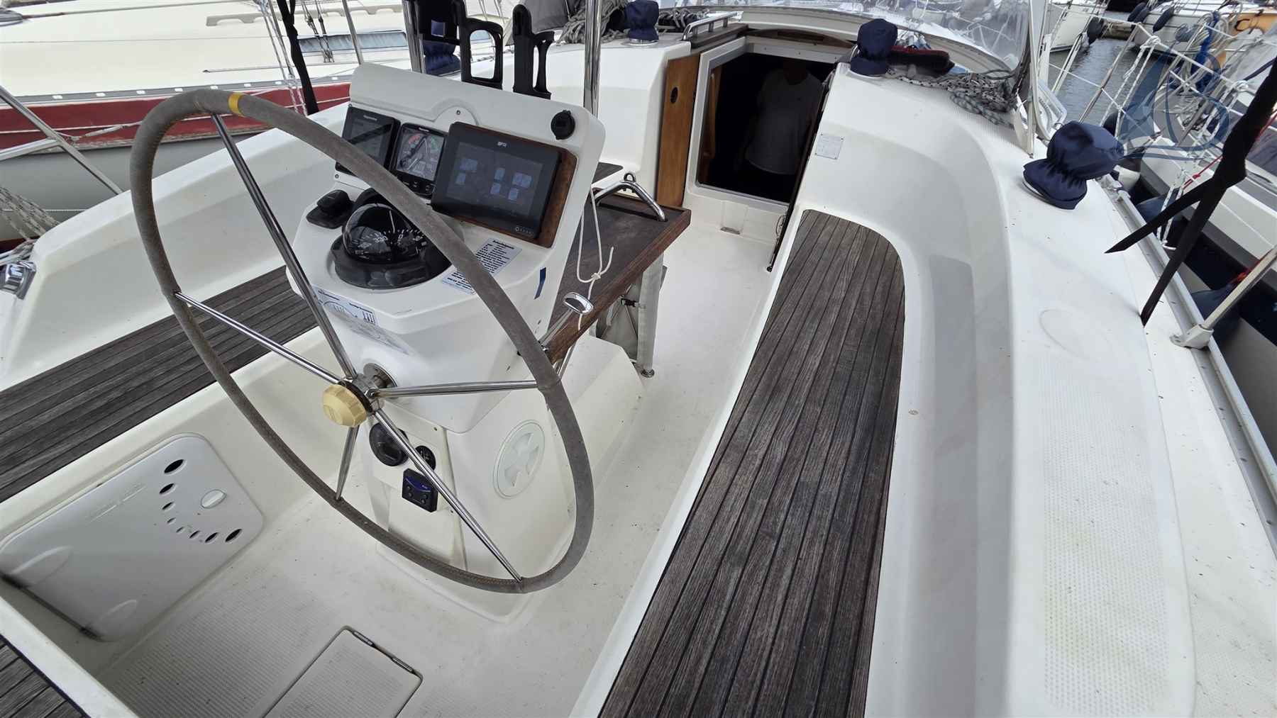 Motorboot Bavaria Cruiser 32 Short Keel