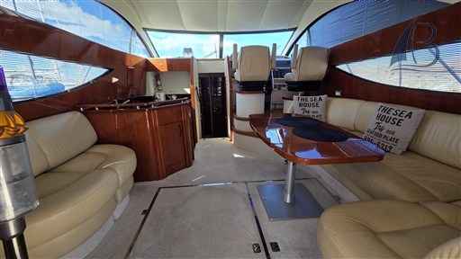 Motorboot Fairline Phantom 46