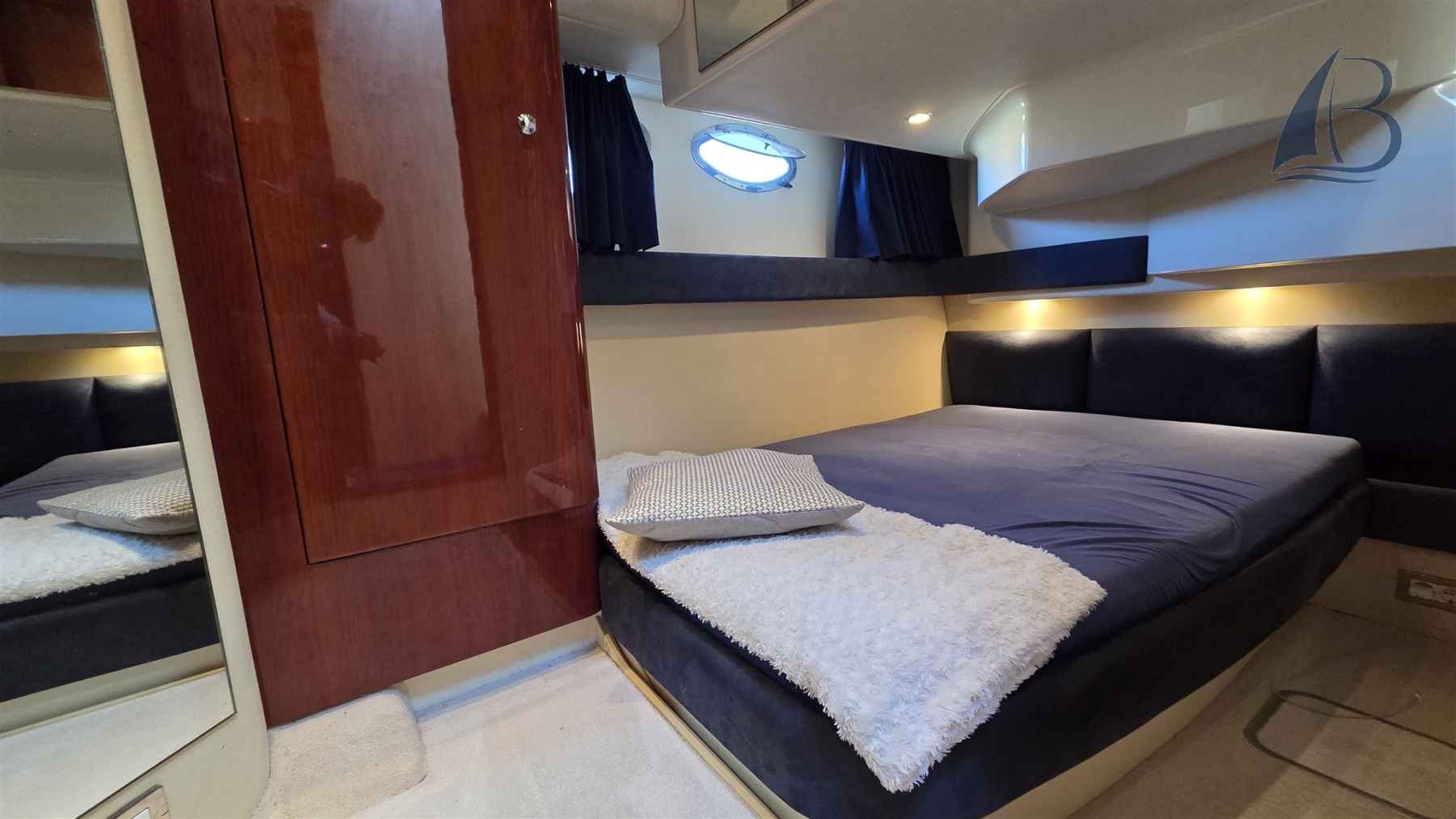 Motorboot Fairline Phantom 46