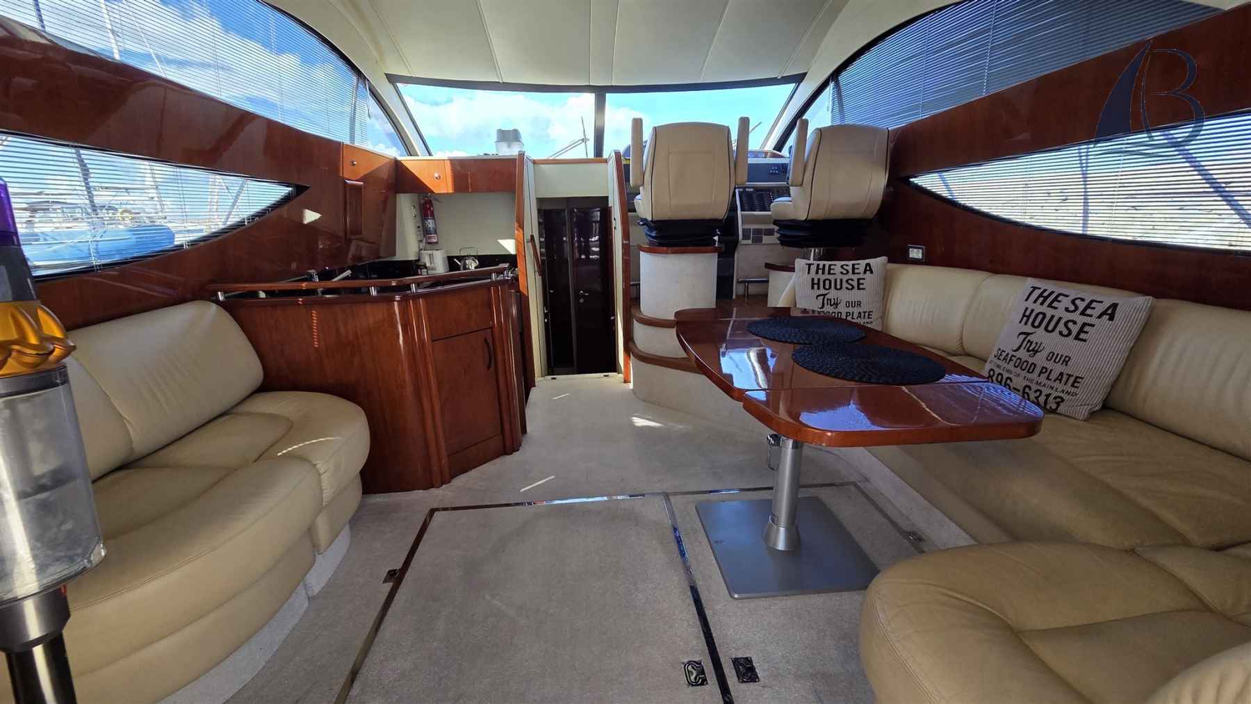 Motorboot Fairline Phantom 46