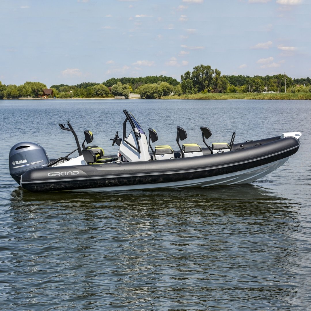 Motorboot Grand D600 Drive