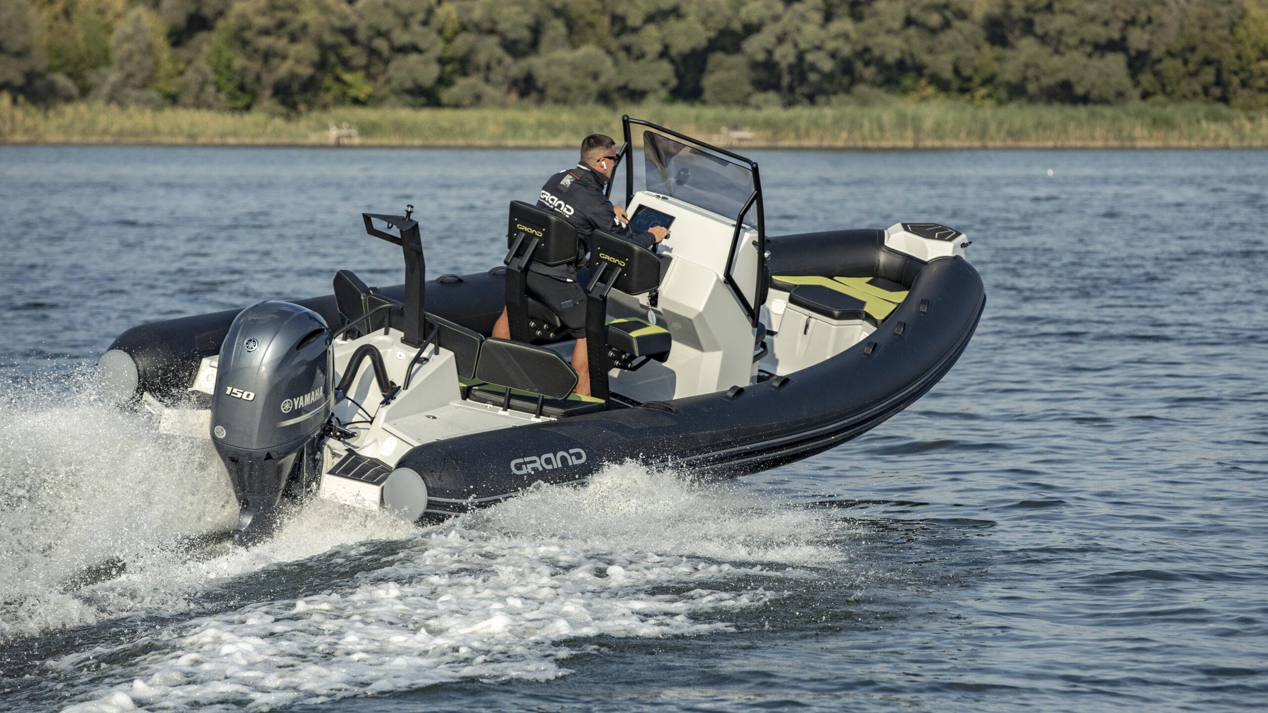 Motorboot Grand D600 ACTIVE