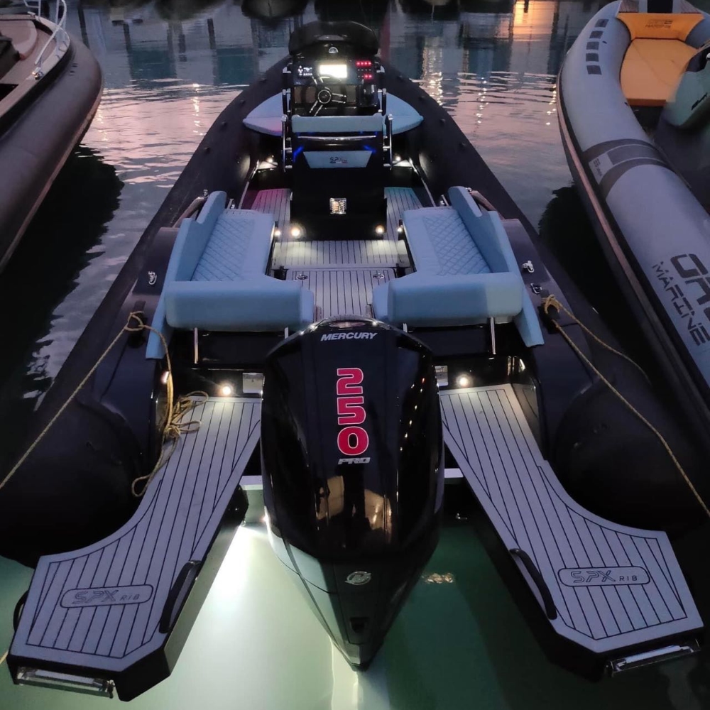 Motorboot SPX RIB 24 Dinette
