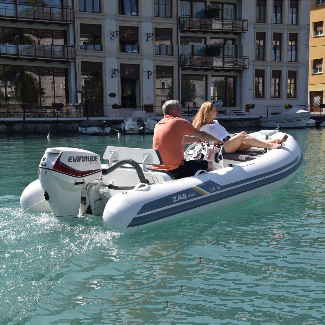 Motorboot ZAR Mini LUX13H