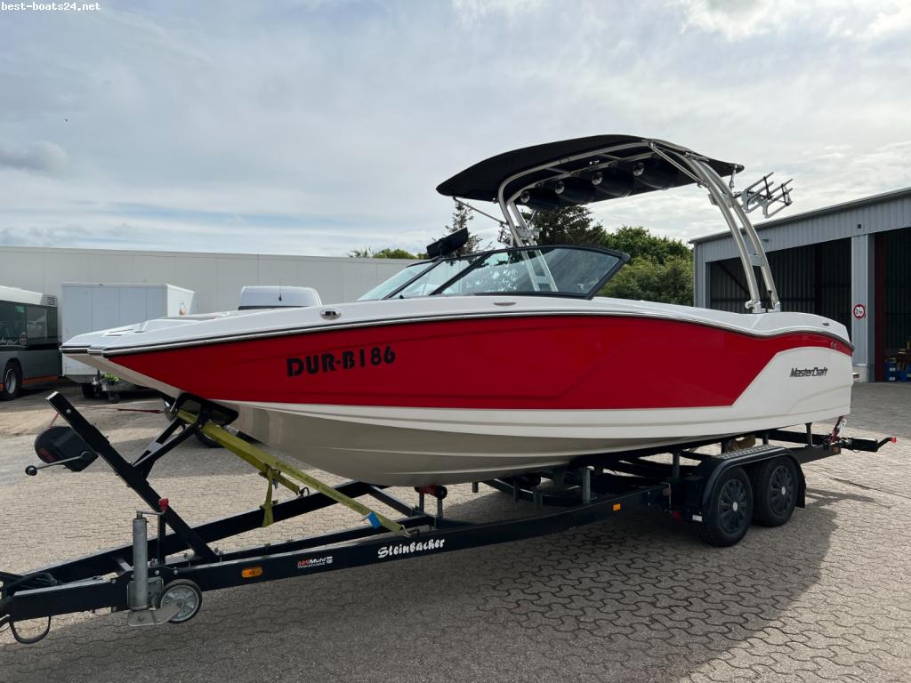 Motorboot MASTERCRAFT NXT22 - 2016