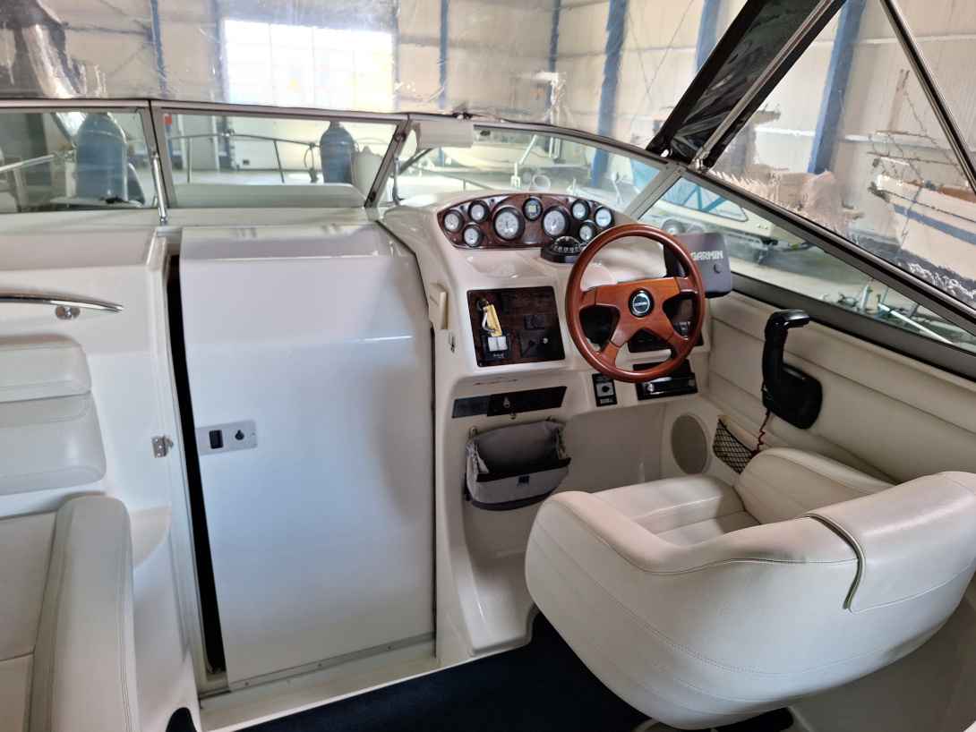 Motorboot Doral 270 SC