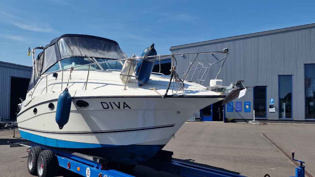 Motorboot Doral 270 SC
