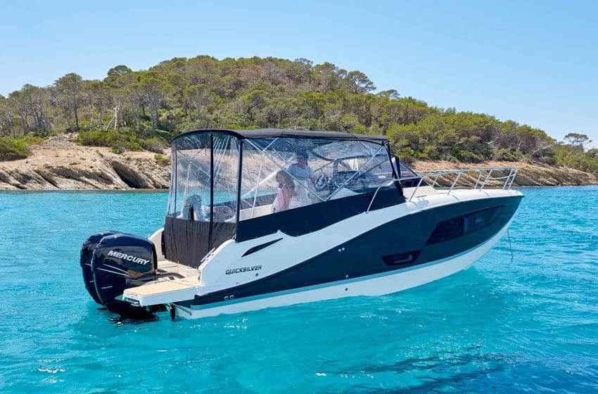 Motorboot Quicksilver Activ 875 Sundeck