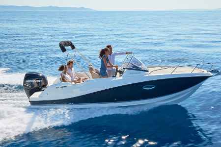 Motorboot Quicksilver Activ 675 Sundeck