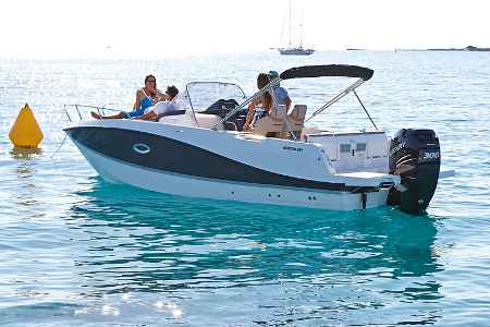 Motorboot Quicksilver 755 Sundeck