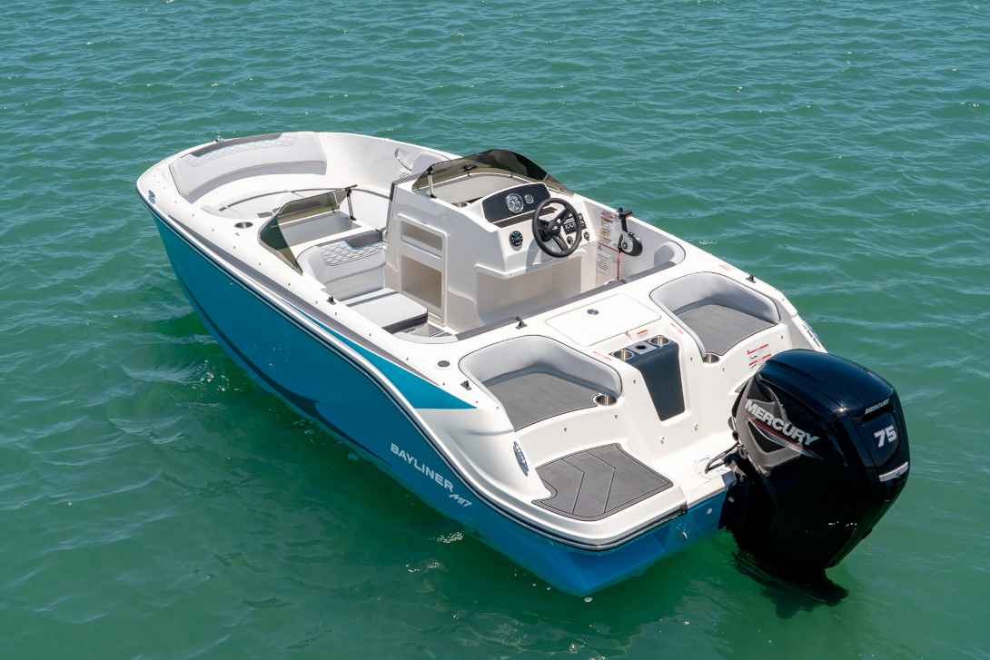Motorboot Bayliner Element M17